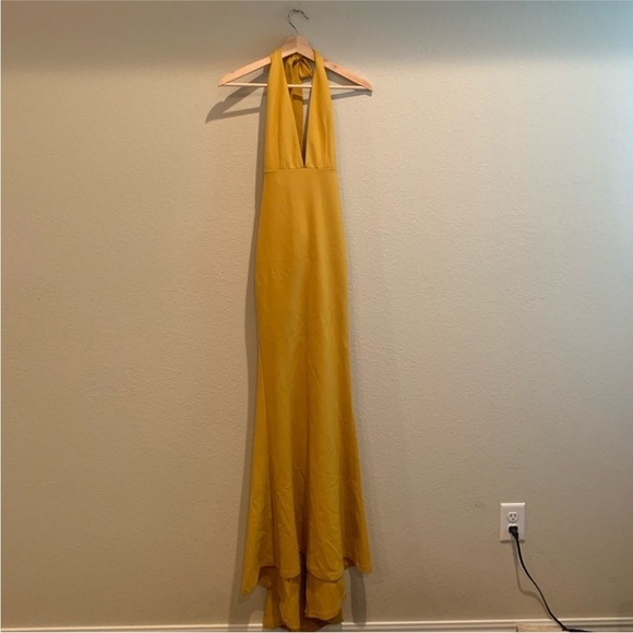 NBD Jenny From the Block Gown​​ - Picture 3 of 6